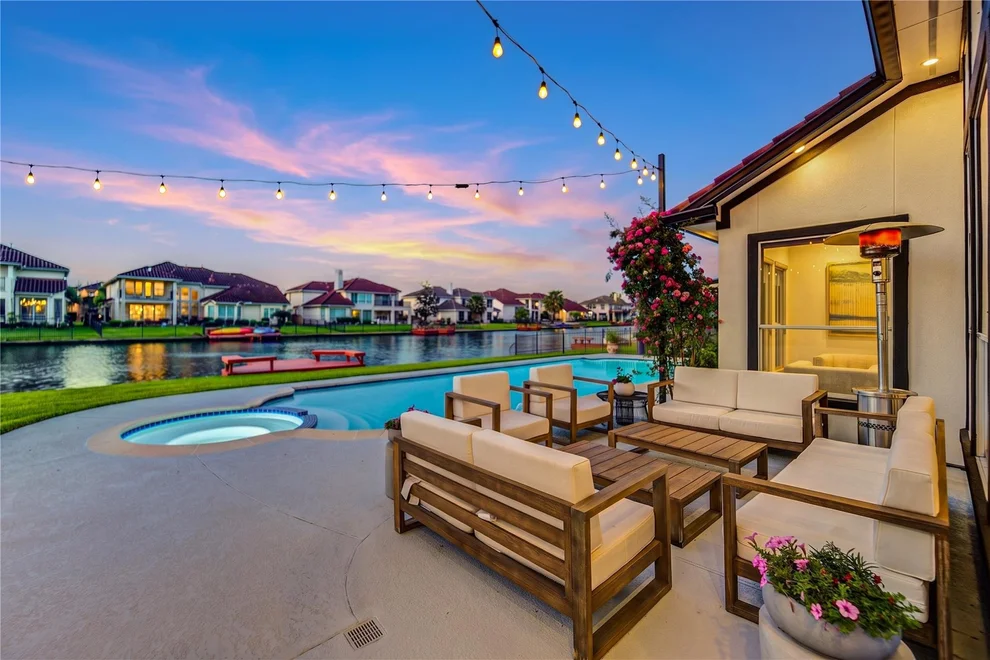 Unit for sale at 11826 Key Biscayne Court, Houston, TX 77065