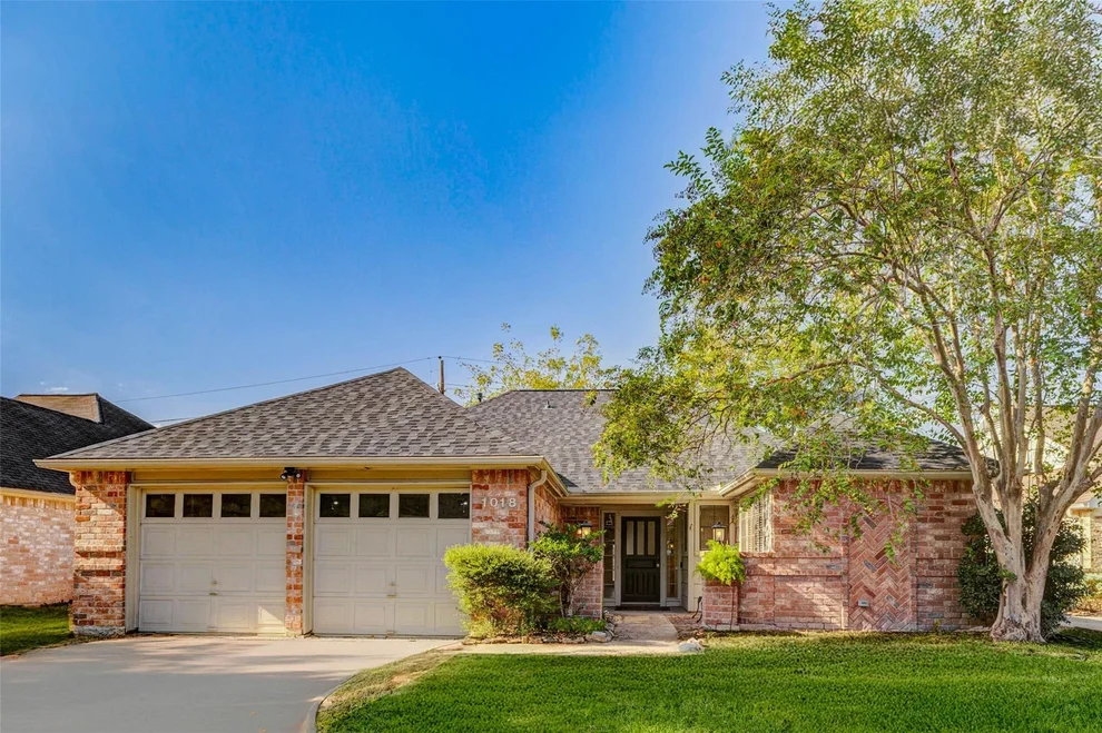 Unit for sale at 1018 Cascade Creek Drive, Katy, TX 77450