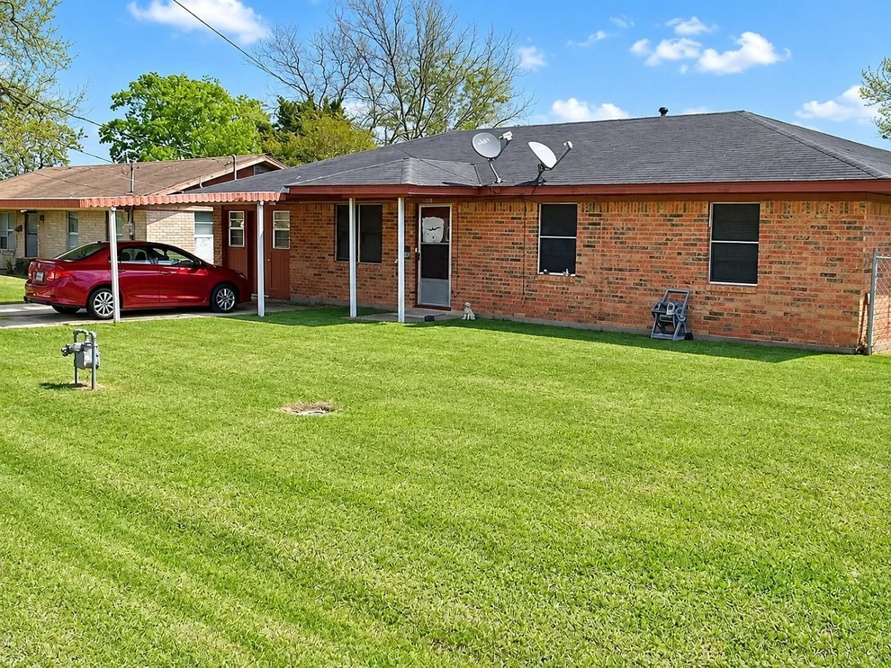 Unit for sale at 507 Correll Avenue, Wharton, TX 77488