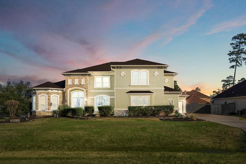 Unit for sale at 25606 Windy Isle Court, Spring, TX 77389