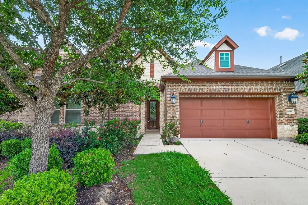 Unit for sale at 6839 Pioneer Trail, Katy, TX 77493