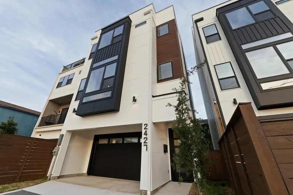 Unit for sale at 2427 Bastrop Street, Houston, TX 77004
