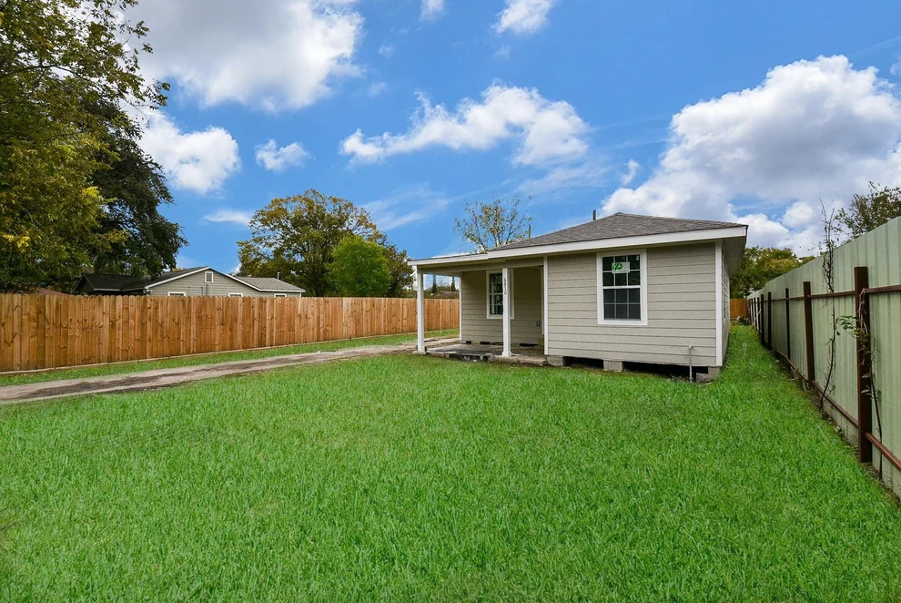 Unit for sale at 6810 Tommye Street, Houston, TX 77028