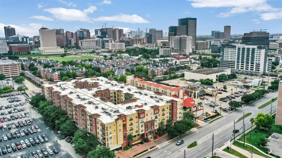 Unit for sale at 1711 Old Spanish Trail, Houston, TX 77054