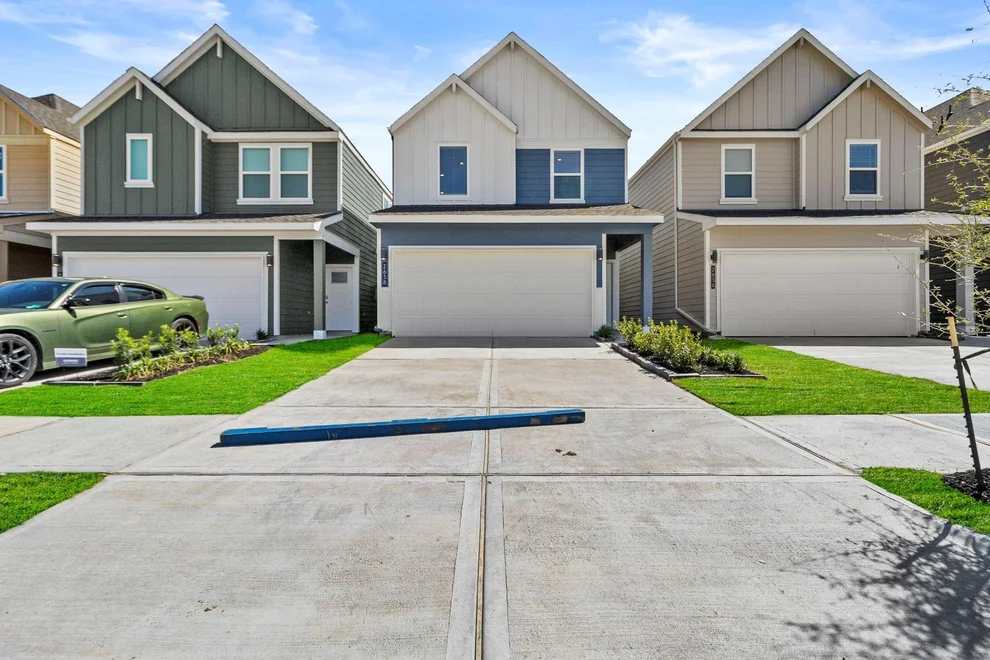 Unit for sale at 2638 Afton Heights Way, Houston, TX 77051