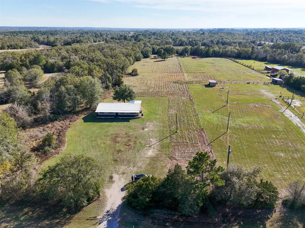 Unit for sale at 14968 Fm 1696 Road, Bedias, TX 77831