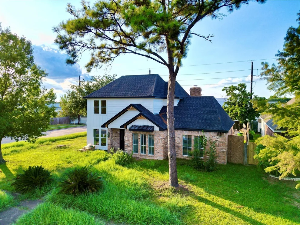 Unit for sale at 14826 El Grande Drive, Houston, TX 77083