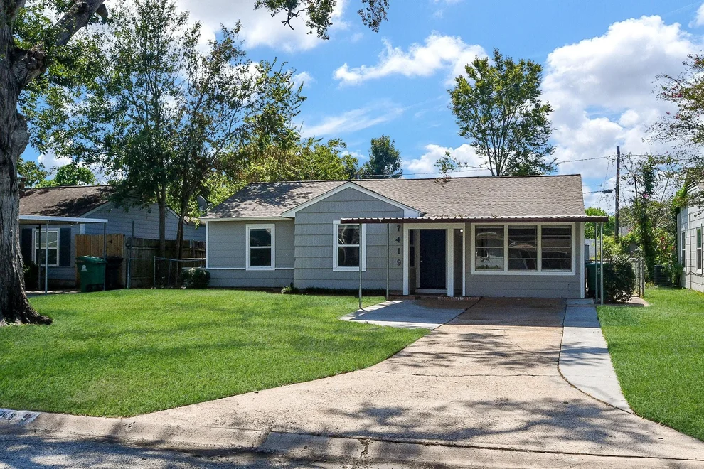 Unit for sale at 7419 Jalna Street, Houston, TX 77055