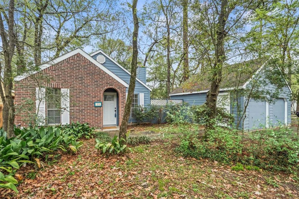 Unit for sale at 19 Tulip Hill Court, The Woodlands, TX 77380