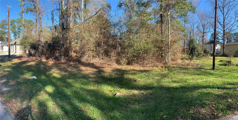 Unit for sale at 191 Creekside Lane, Livingston, TX 77351