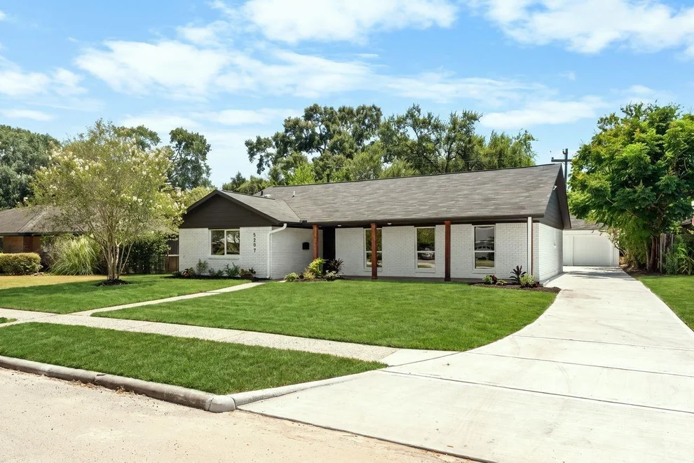 Unit for sale at 5207 Hummingbird Street, Houston, TX 77035