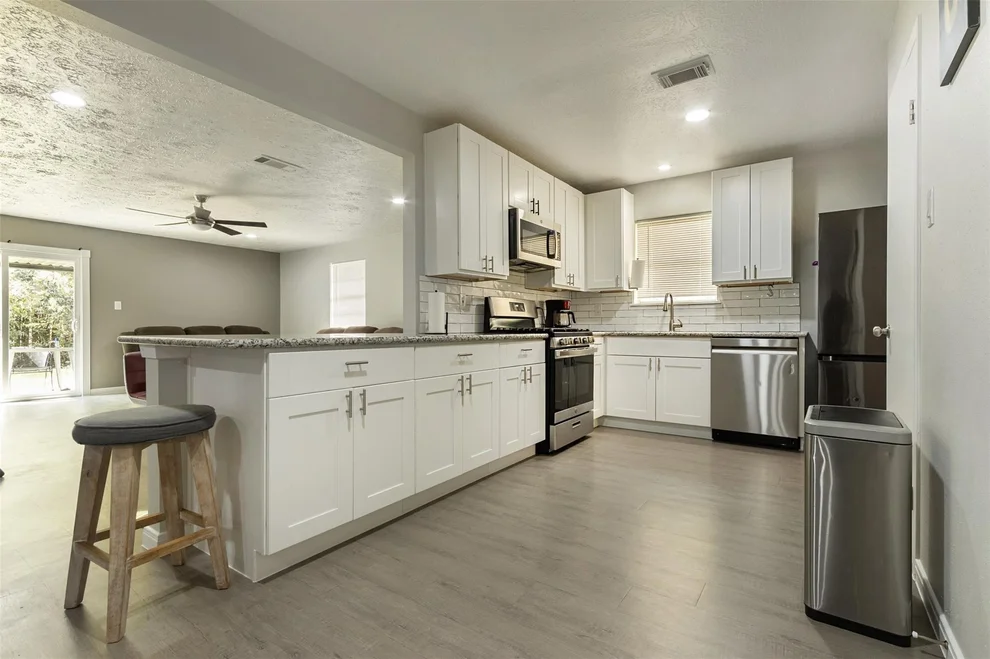 Unit for sale at 4018 Marchant Road, Houston, TX 77047