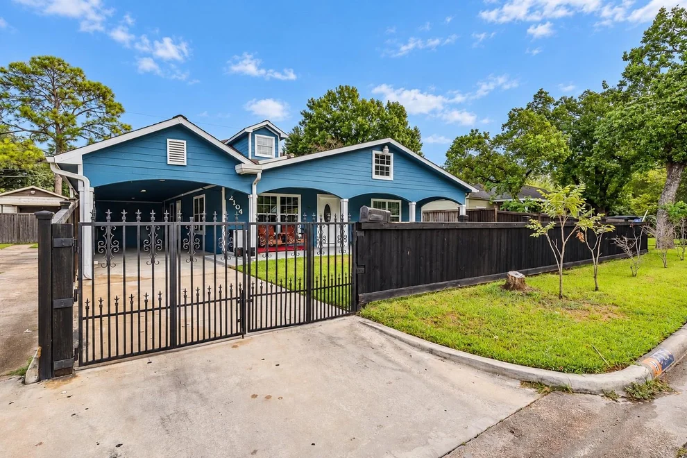 Unit for sale at 2104 6th Street, Galena Park, TX 77547