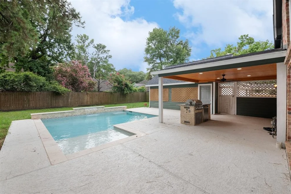 Unit for sale at 2822 Roseheath Lane, Houston, TX 77073