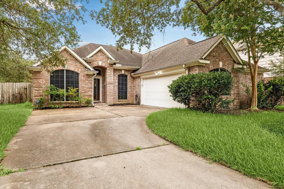 Unit for sale at 12903 Dove Point Lane, Houston, TX 77041