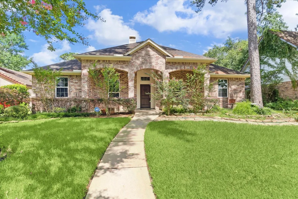 Unit for sale at 3302 Knoll Manor Drive, Kingwood, TX 77345