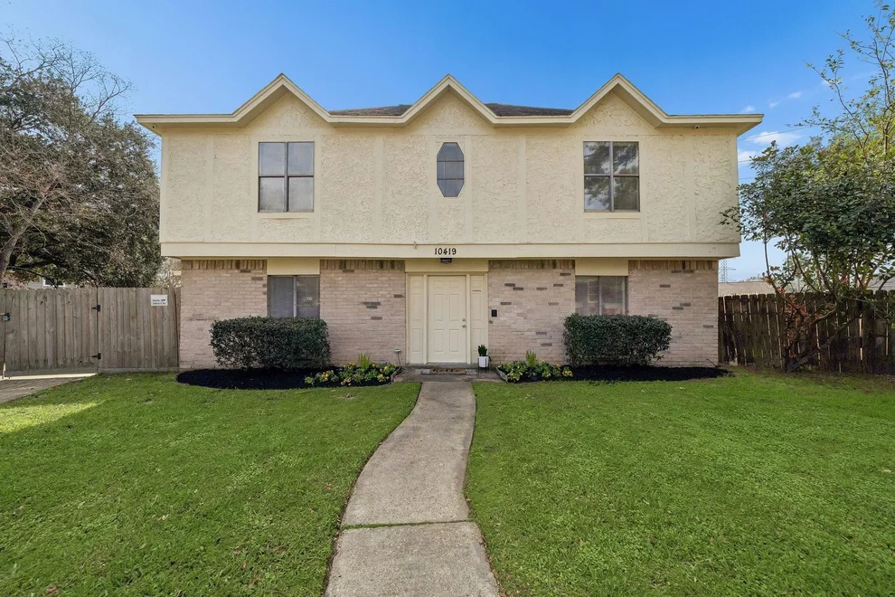 Unit for sale at 10419 Autumn Harvest Drive, Houston, TX 77064