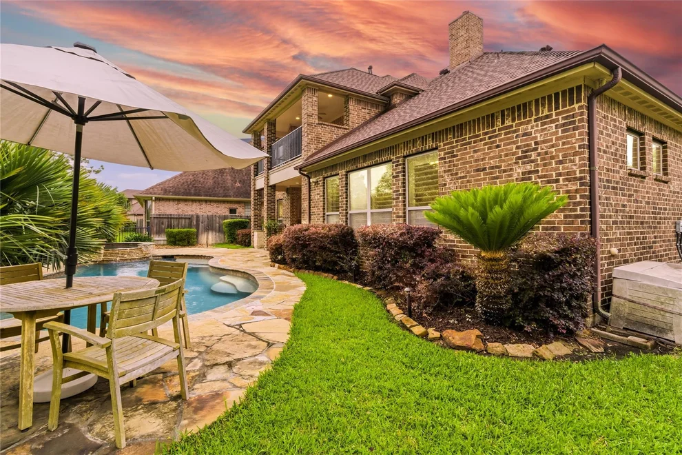 Unit for sale at 14403 Tivoli Drive, Houston, TX 77077
