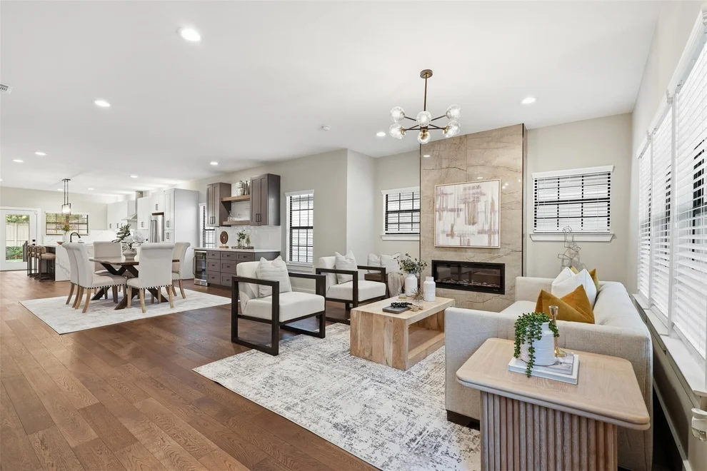 Unit for sale at 2109 Sul Ross Street, Houston, TX 77098