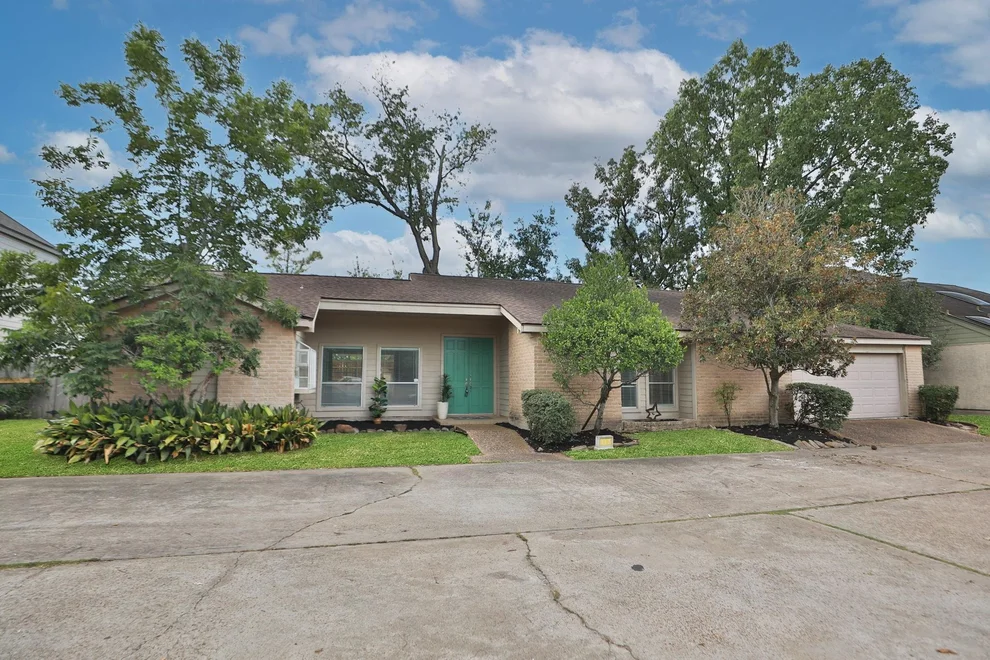Unit for sale at 12800 Briar Forest Drive, Houston, TX 77077