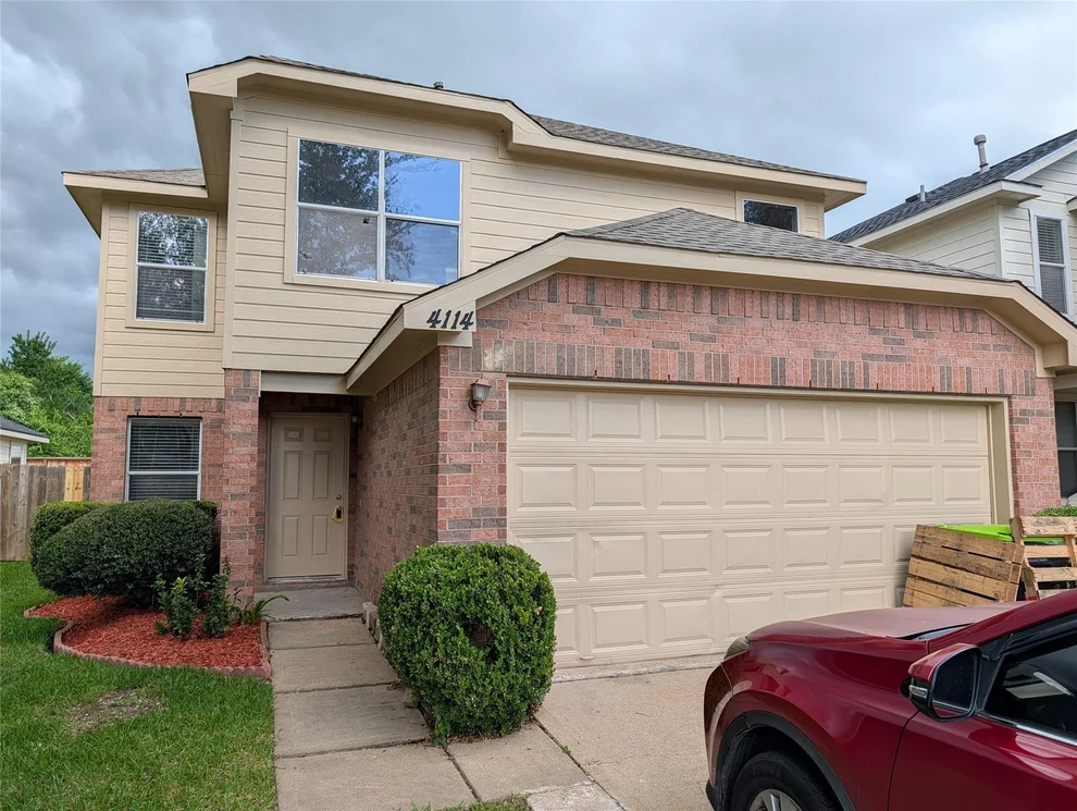 Unit for sale at 4114 Rosalind Lane, Houston, TX 77053