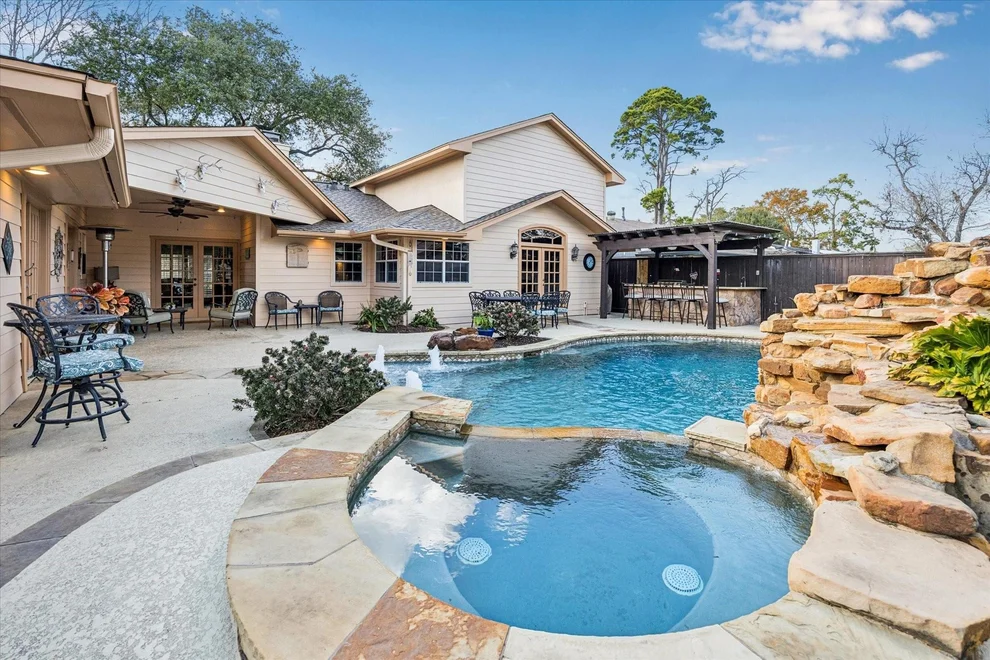 Unit for sale at 1502 Adkins Road, Houston, TX 77055
