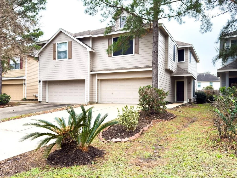 Unit for sale at 16847 Carrollton Creek Lane, Houston, TX 77084