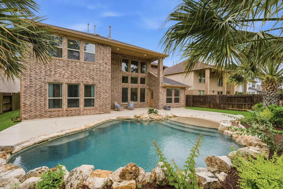 Unit for sale at 28051 Drifters Bend Drive, Spring, TX 77386