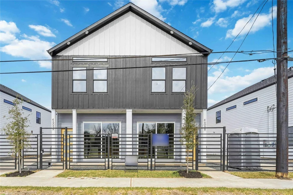 Unit for sale at 4609 Bricker Street, Houston, TX 77051