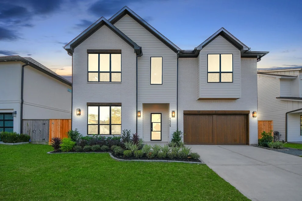 Unit for sale at 1529 Althea Drive, Houston, TX 77018