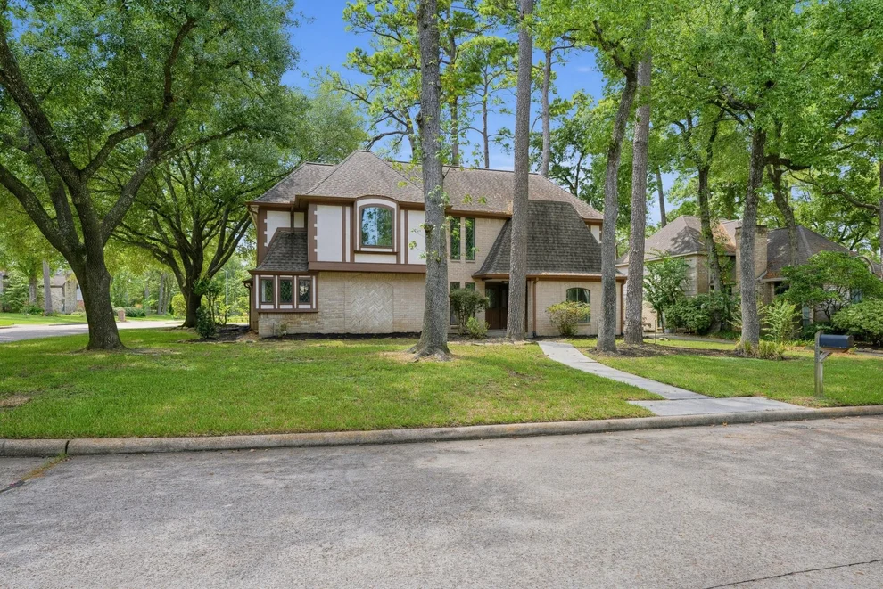 Unit for sale at 19003 White Candle Drive, Spring, TX 77388