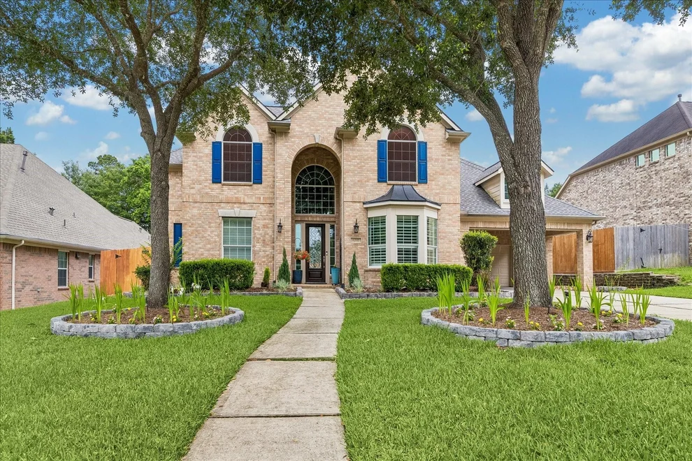 Unit for sale at 6202 Riverchase Trail, Kingwood, TX 77345