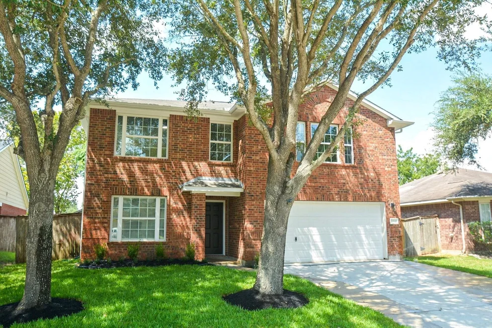 Unit for sale at 21122 Amber Crossing Drive, Richmond, TX 77406