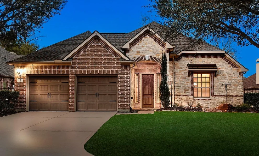 Unit for sale at 18 Chase Mills Place, Tomball, TX 77375