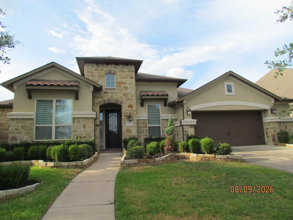 Unit for sale at 15406 Thompson Ridge Drive, Cypress, TX 77429
