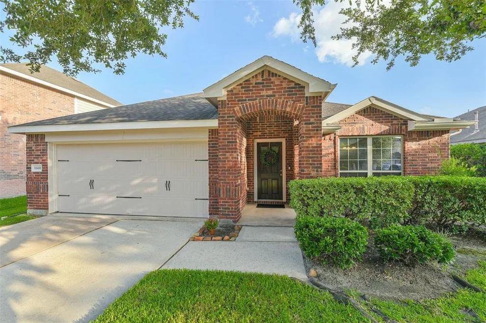 Unit for sale at 11410 Sandstone Canyon Drive, Humble, TX 77396