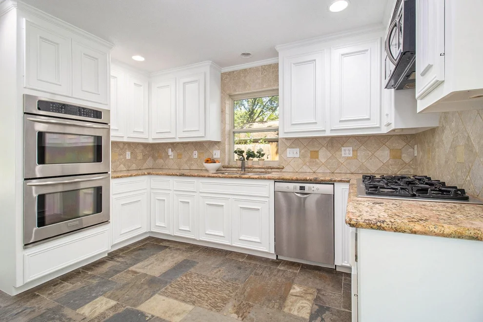 Unit for sale at 1014 Woodbank Drive, Seabrook, TX 77586