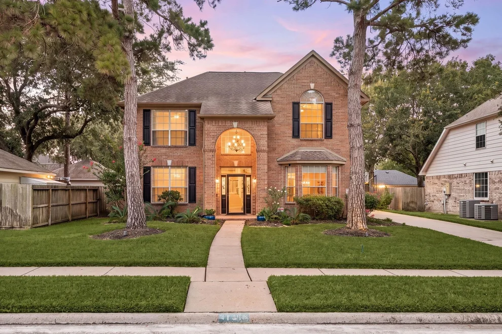 Unit for sale at 17511 Tall Maple Court, Houston, TX 77095