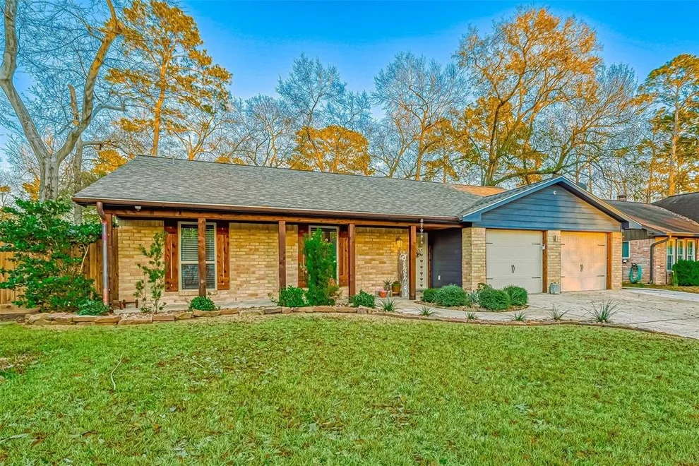 Unit for sale at 1503 S 2nd Street, Conroe, TX 77301