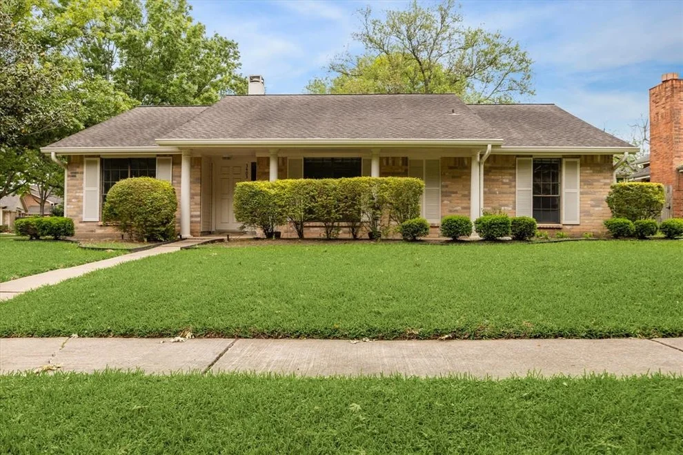 Unit for sale at 3403 Swift Creek Court, Sugar Land, TX 77479
