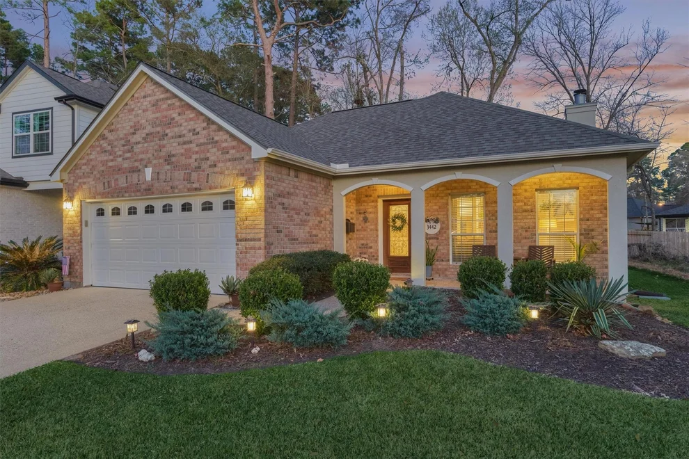 Unit for sale at 3442 Country Club Boulevard, Montgomery, TX 77356