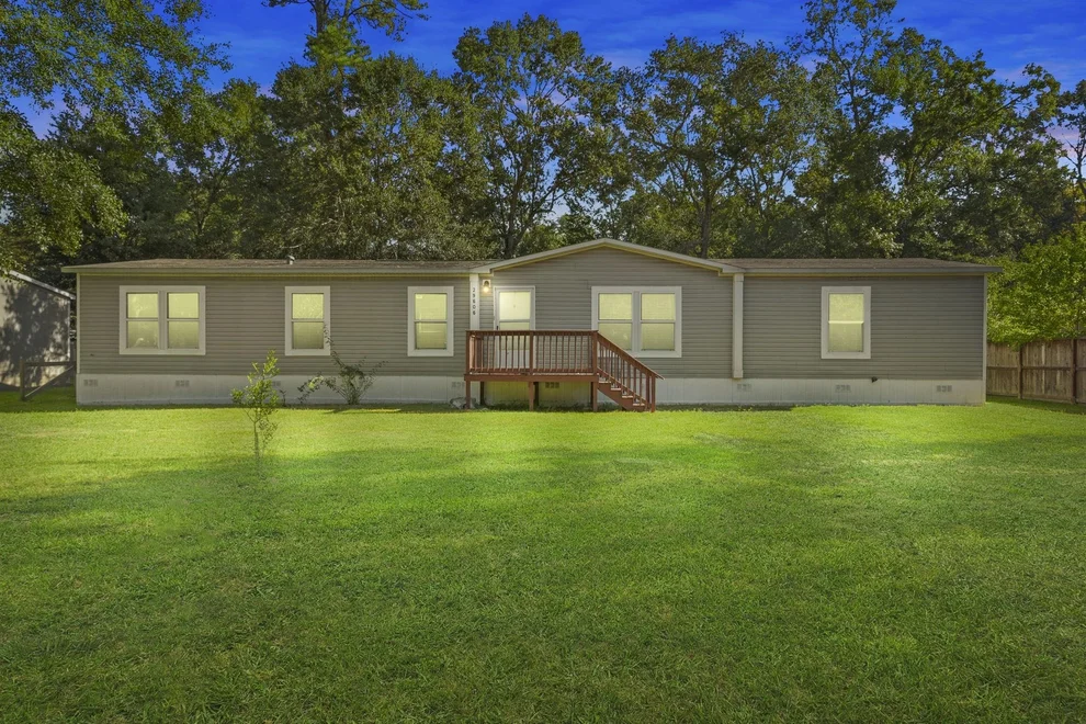 Unit for sale at 29606 Wichita Falls St, Magnolia, TX 77354