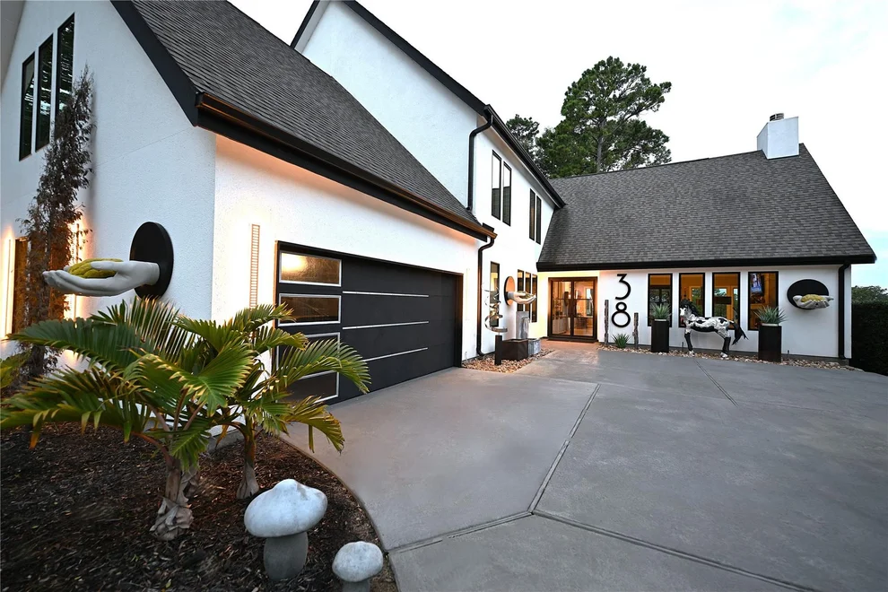 Unit for sale at 38 Fairway Park, Montgomery, TX 77356