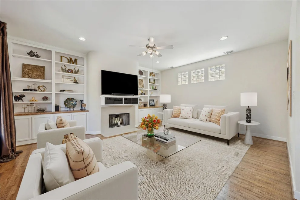Unit for sale at 3643 Main Plaza Drive, Houston, TX 77025
