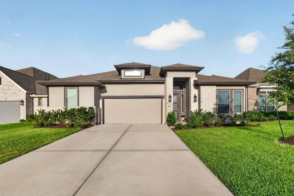 Unit for sale at 12423 Washington Way, Tomball, TX 77375