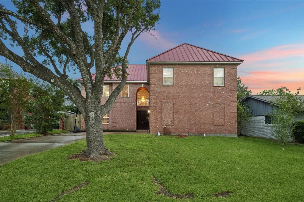 Unit for sale at 4505 Mimosa Drive, Bellaire, TX 77401