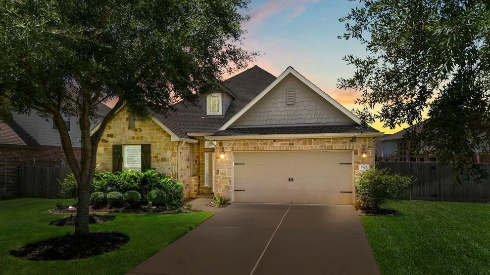 Unit for sale at 7918 Shadow Dance Lane, Richmond, TX 77407