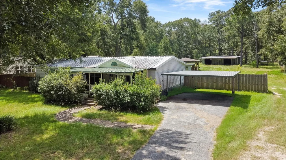 Unit for sale at 16412 Crockett Bend Drive, Conroe, TX 77303