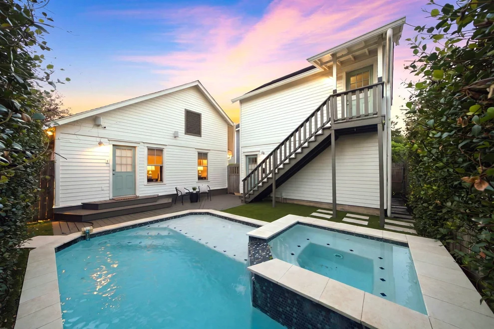 Unit for sale at 1329 Lawrence Street, Houston, TX 77008