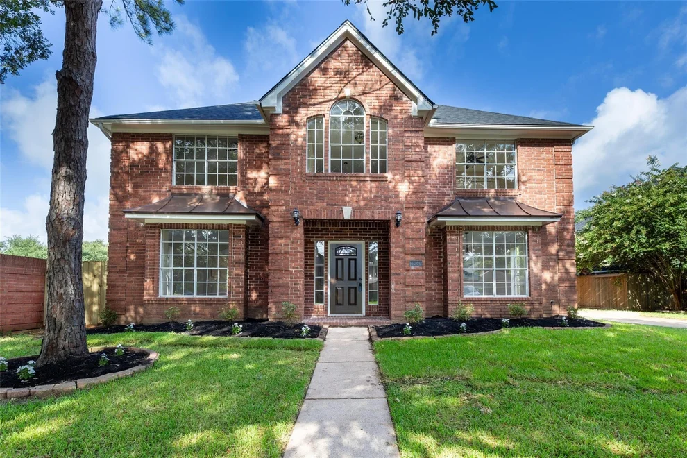 Unit for sale at 3230 Serene Oak Drive, Sugar Land, TX 77478